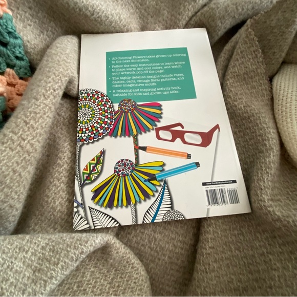 3D Coloring Book - Flowers - Picture 5 of 5